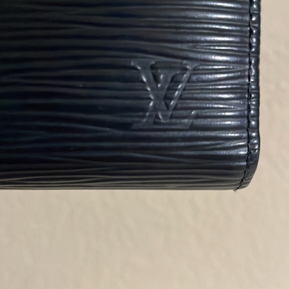 Louis Vuitton Wallet Epi Porte Monnaie Billets Viennois Leather Bifold Wallet 🔥 - Picture 4 of 17